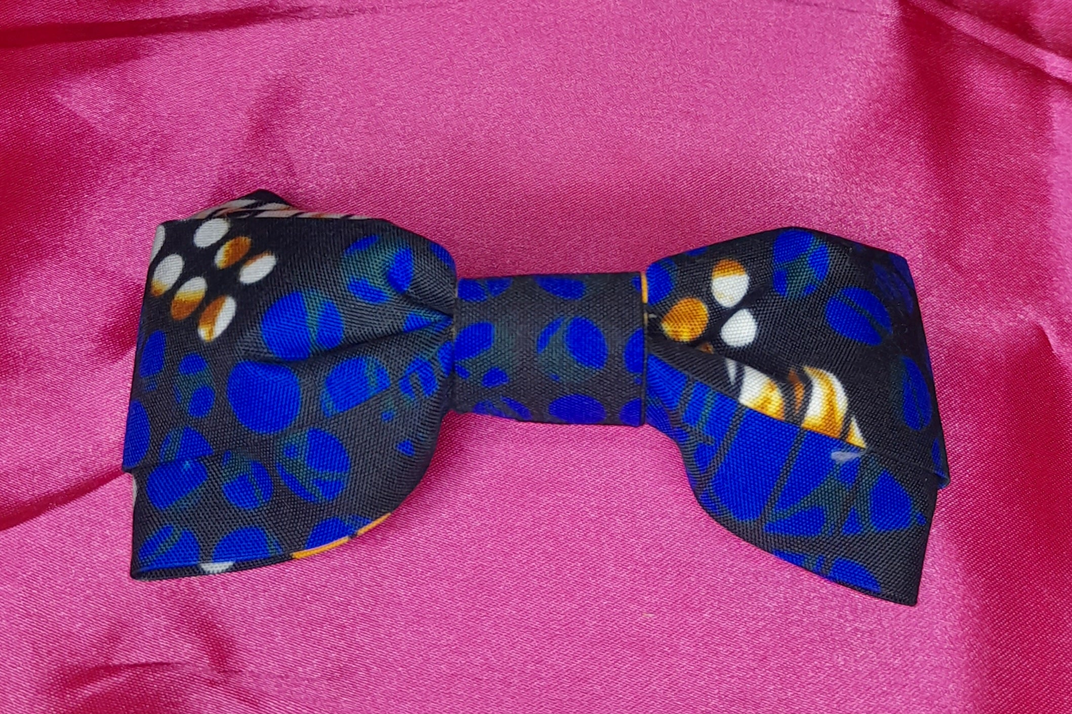 2x small print hair ribbons with French clip for girls/women